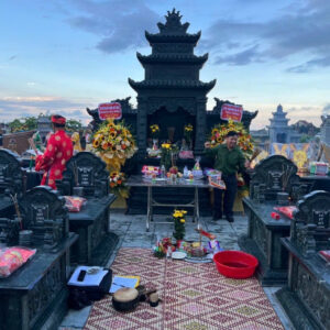 Lăng Thờ Đá - LTD05